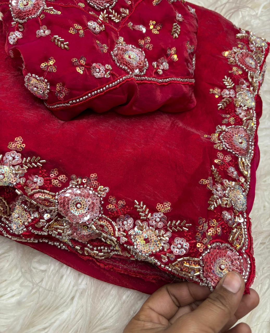 Soft shiny organza silk saree