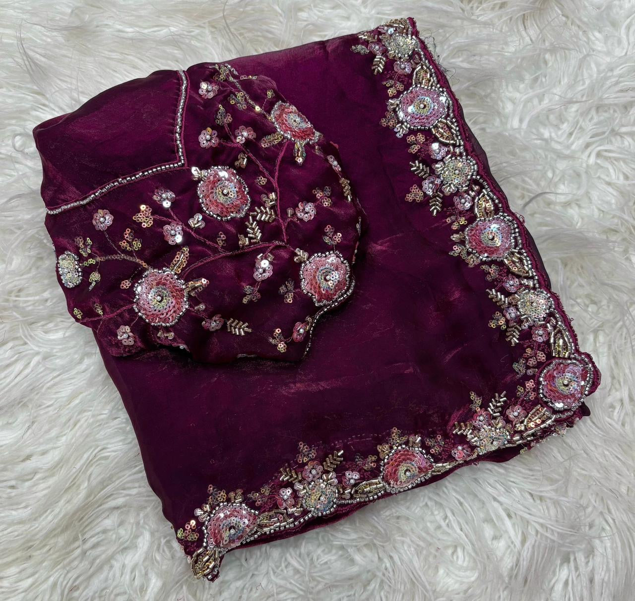 Soft shiny organza silk saree