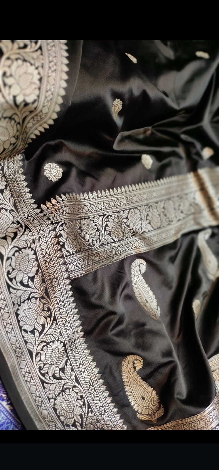 Mashru Katan Silk Satin Booti Saree