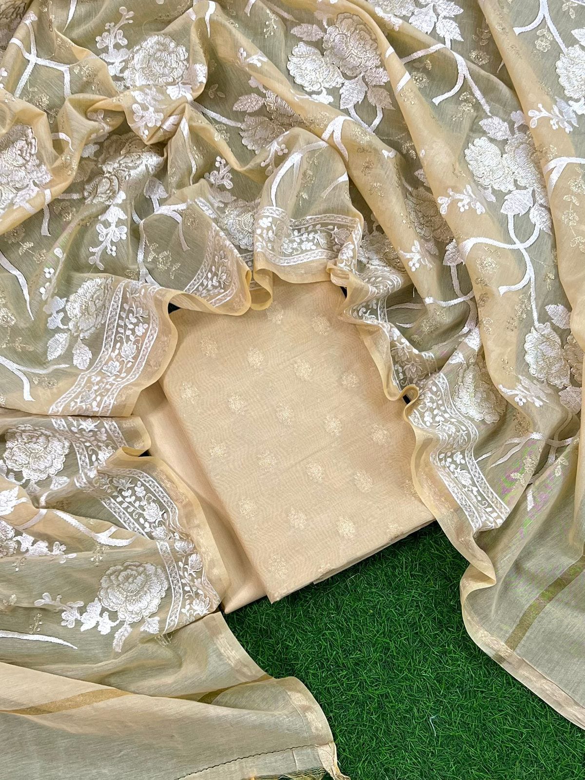 Banarasi unstitch suits