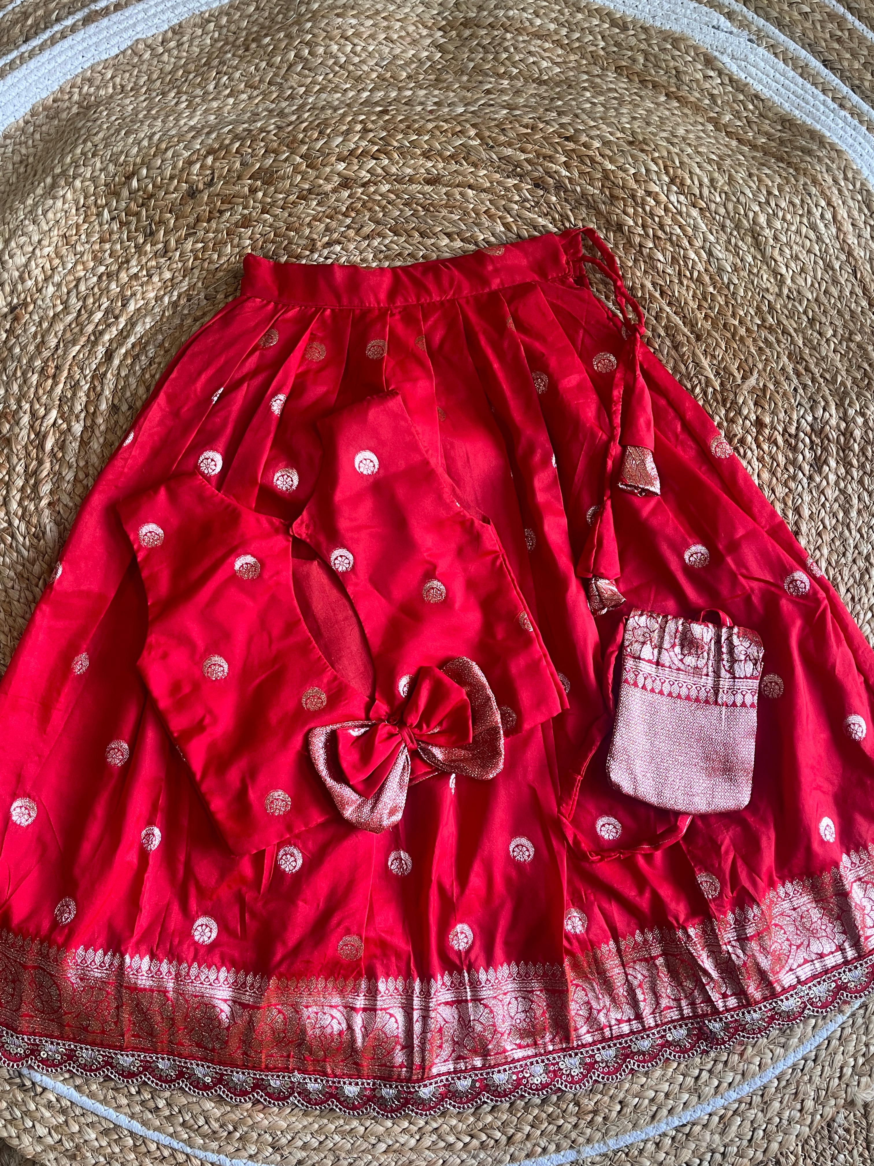 Red Banarasi Set