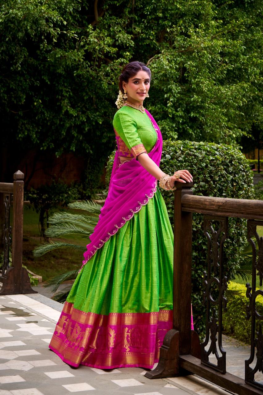 Suvarna Dhavani Lehenga Set