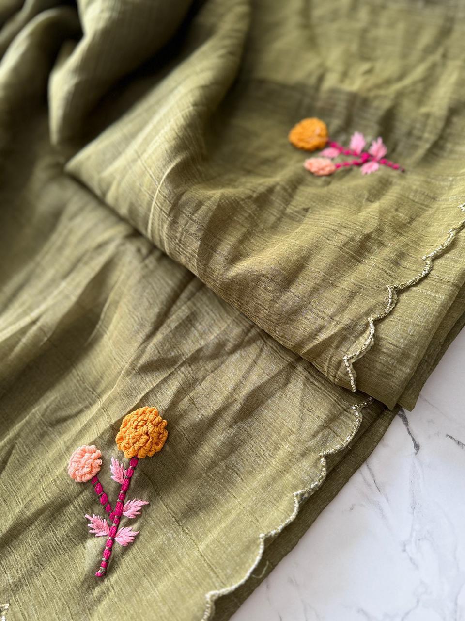 Crunchy Silk Knot Saree