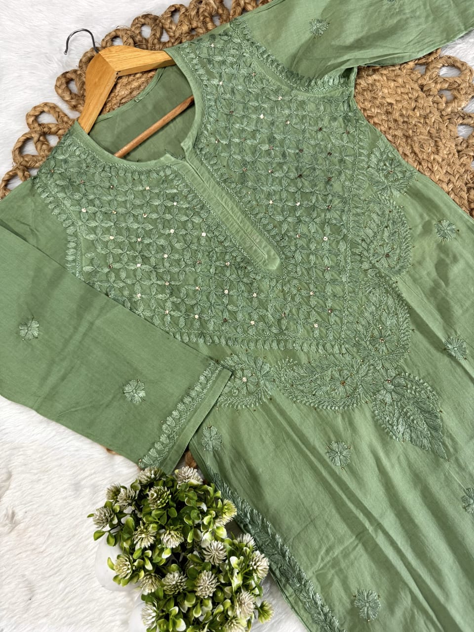 Chikankari Kurti