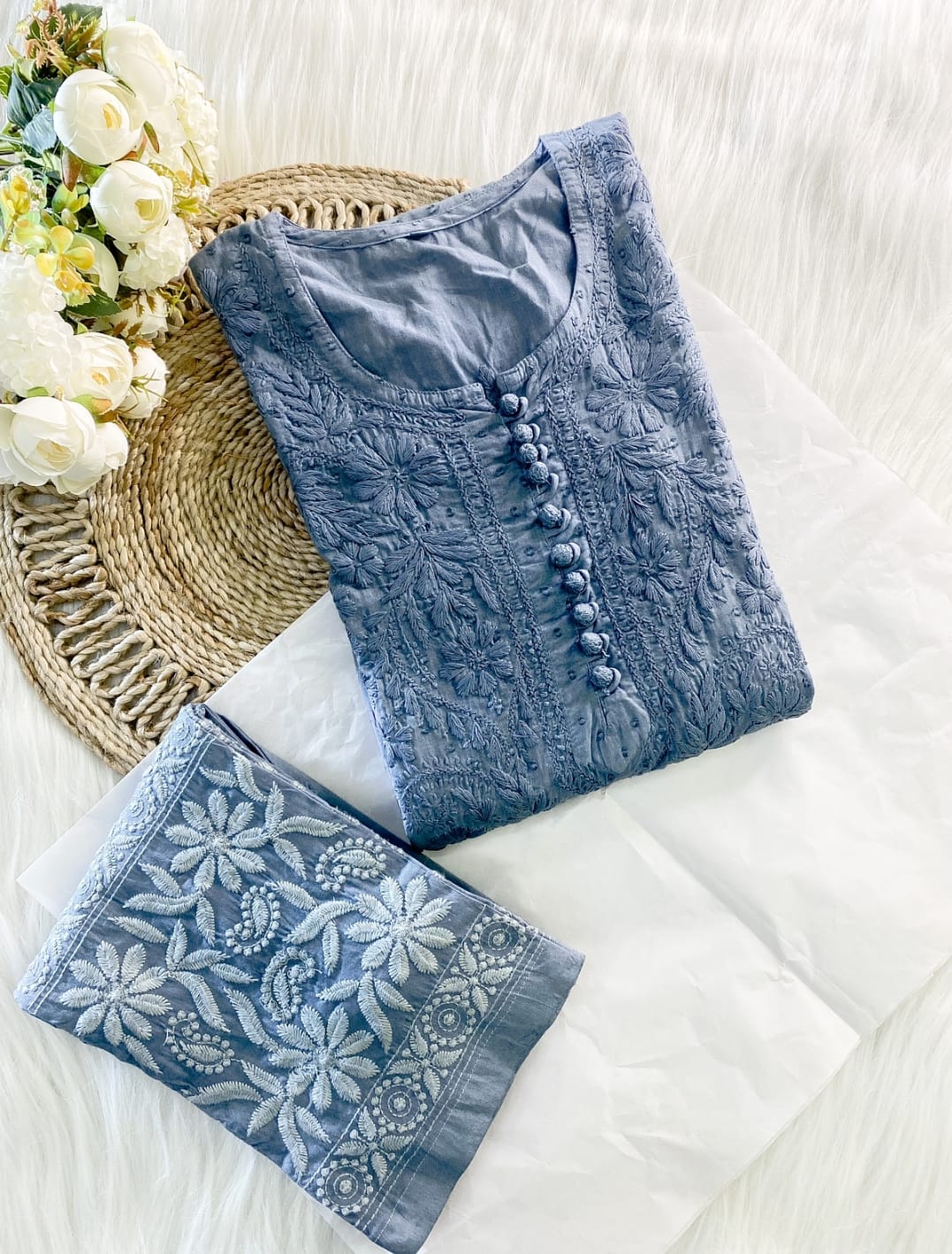 chikankari kurta set