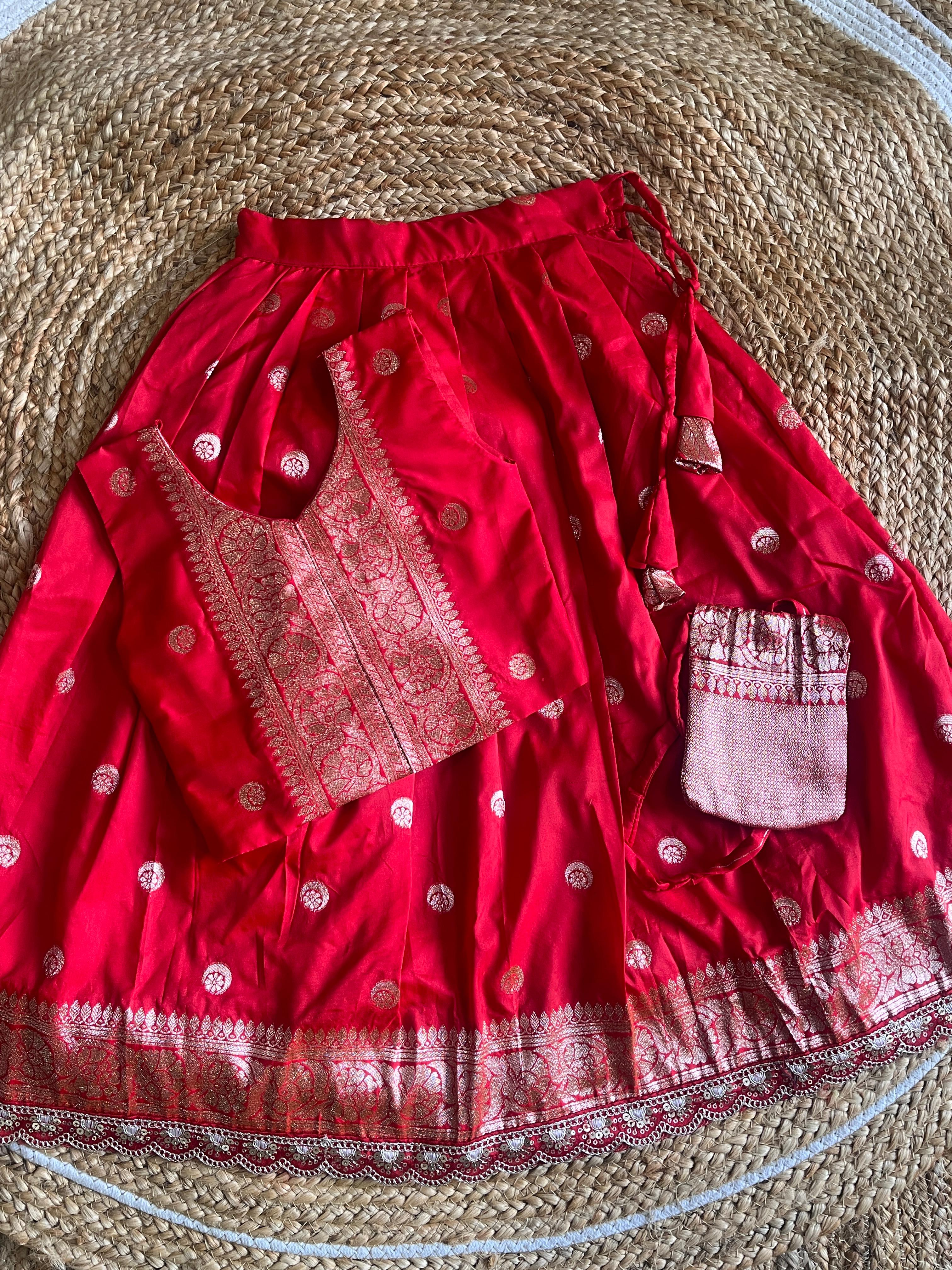 Red Banarasi Set