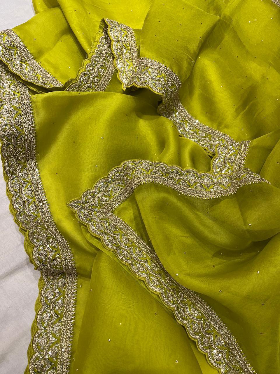 Signature Tissue saree