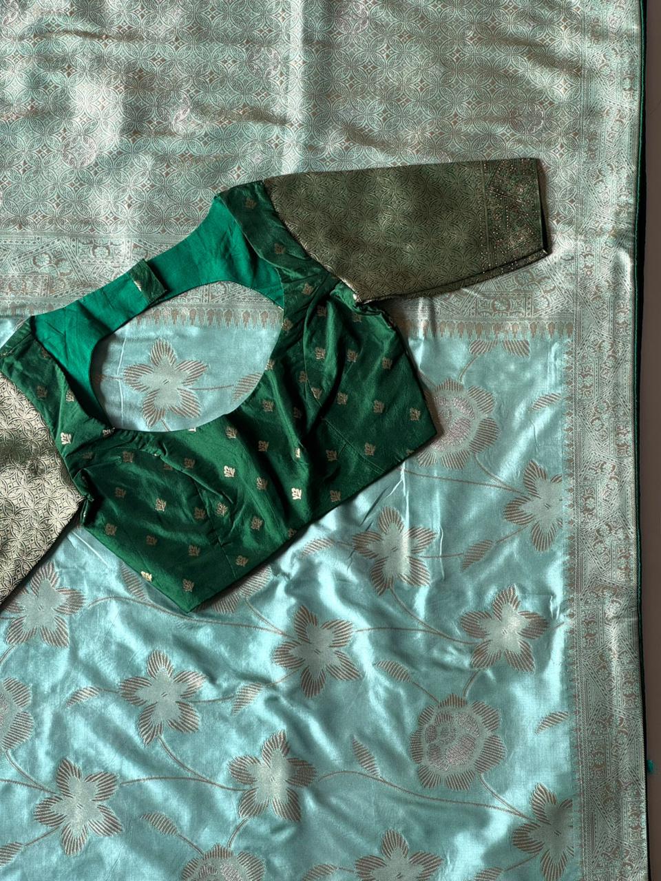 Mungs Silk Designer Saree