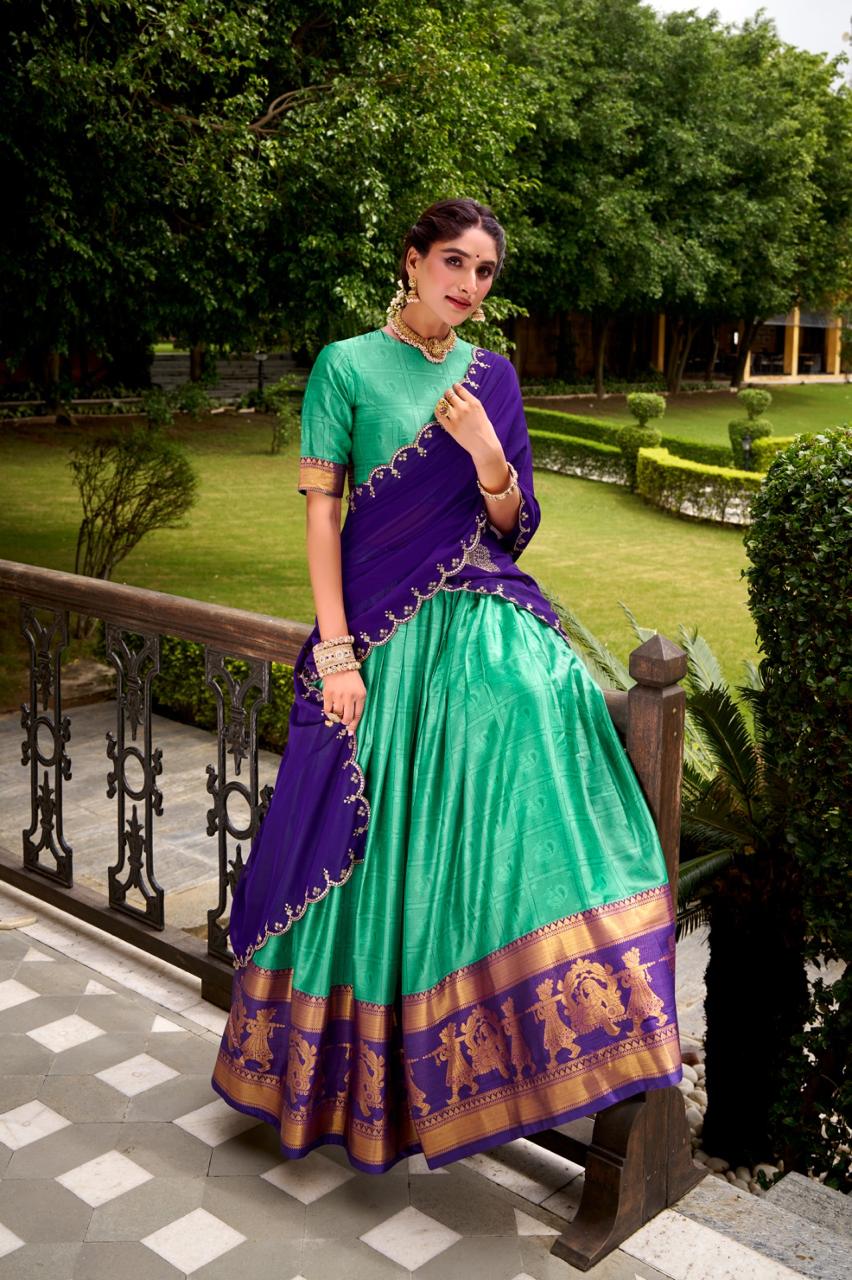 Suvarna Dhavani Lehenga Set