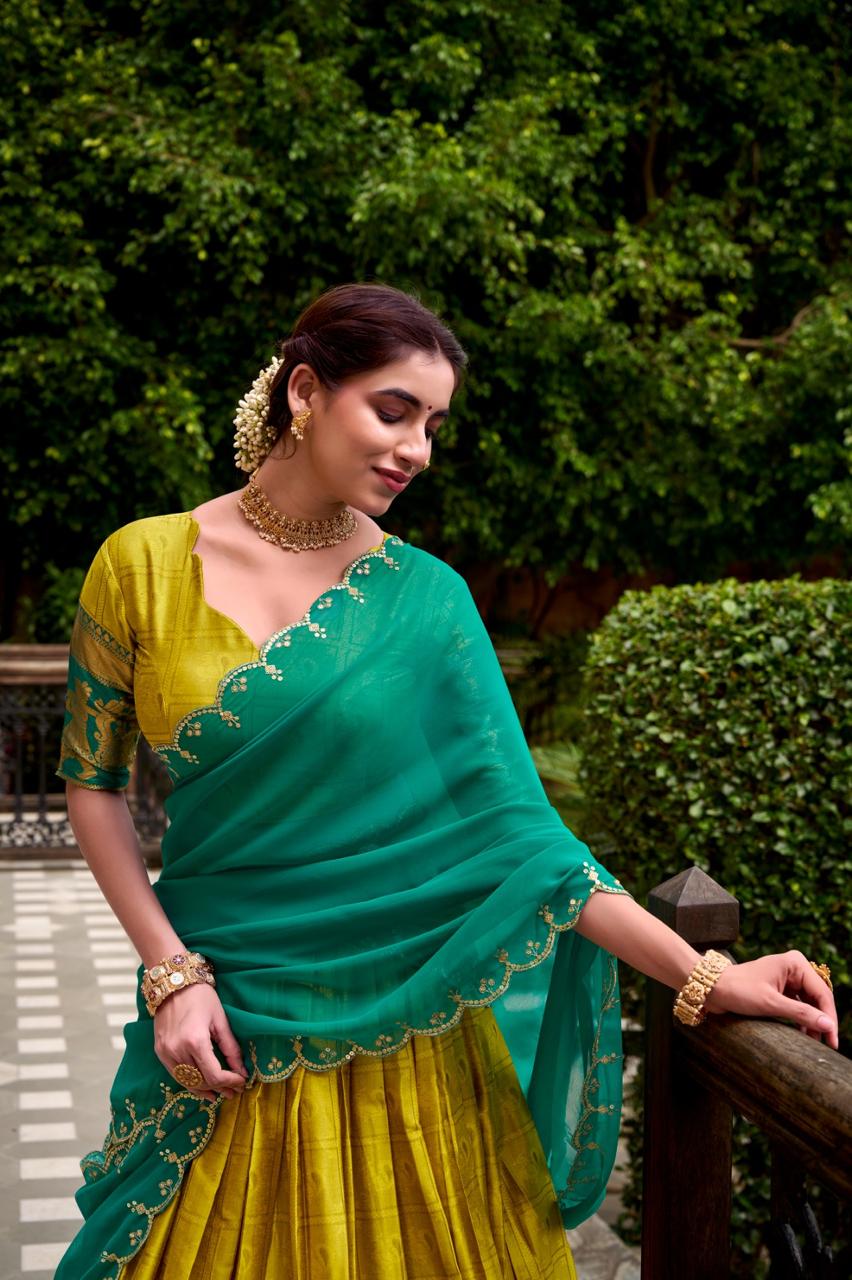 Suvarna Dhavani Lehenga Set
