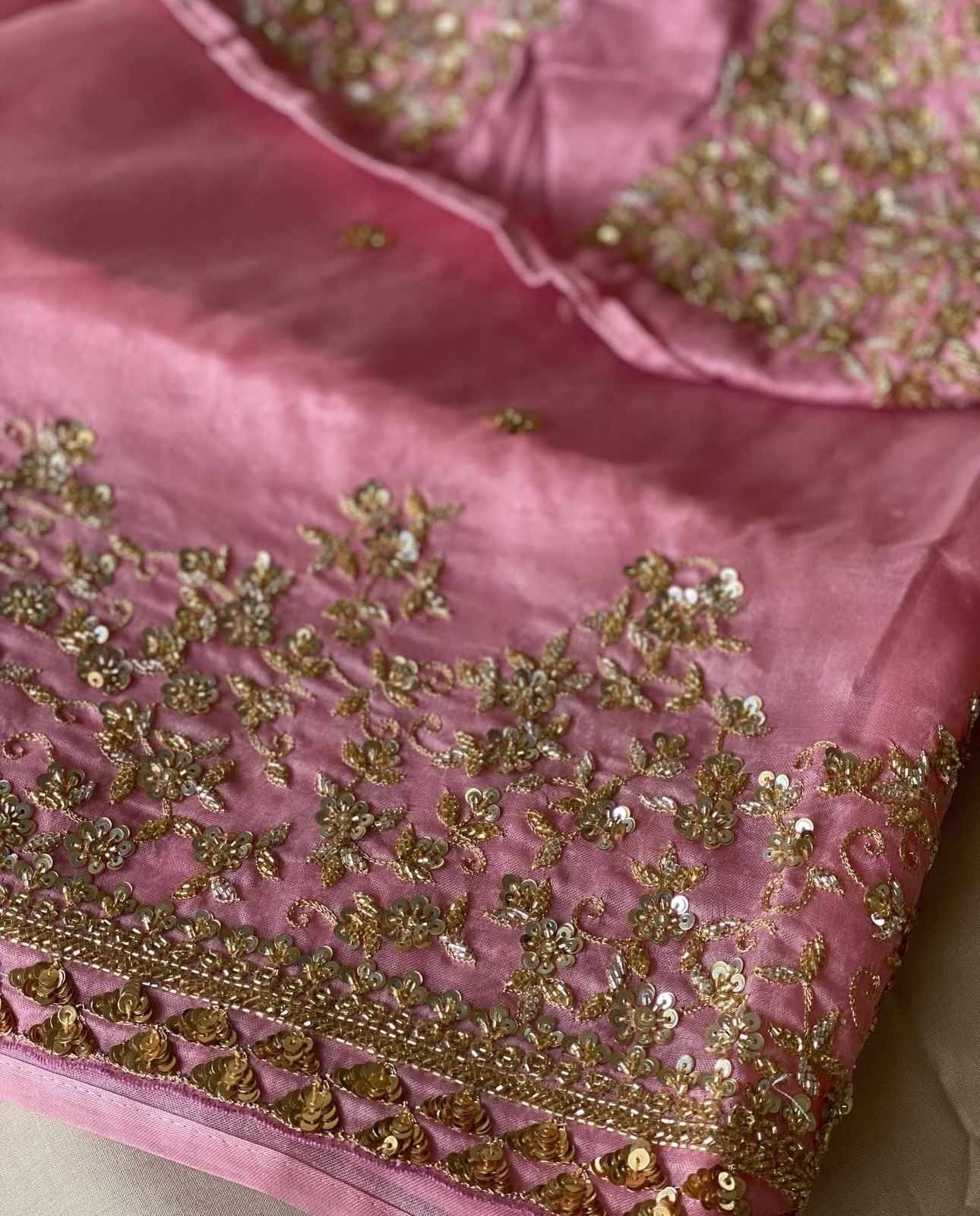 Gulabi Glow Organza Saree