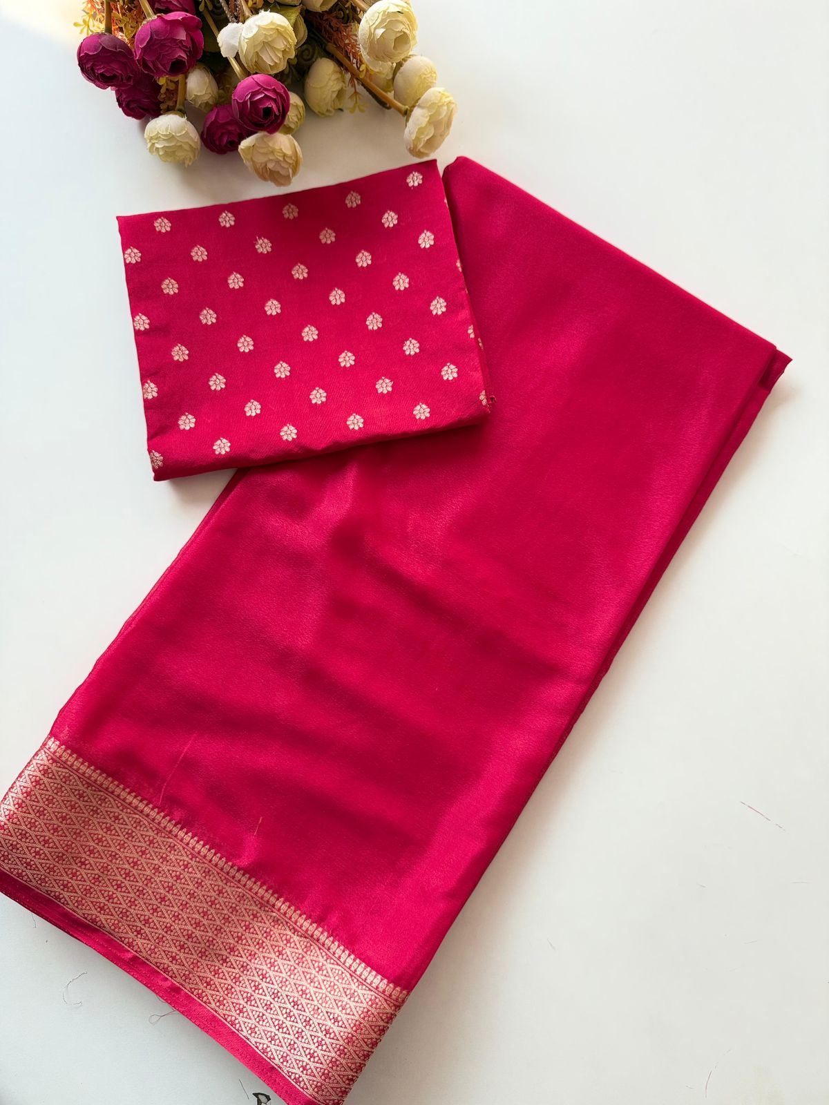 Chinnon Budget Friendly Saree